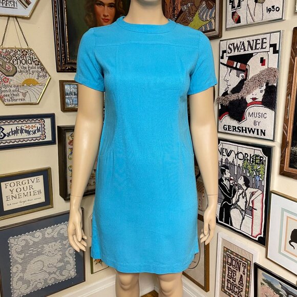 60s Vintage Mod Blue Scoop Neck Short Sleeve Woven Unlined Shift Dress Size 2X - Picture 1 of 6